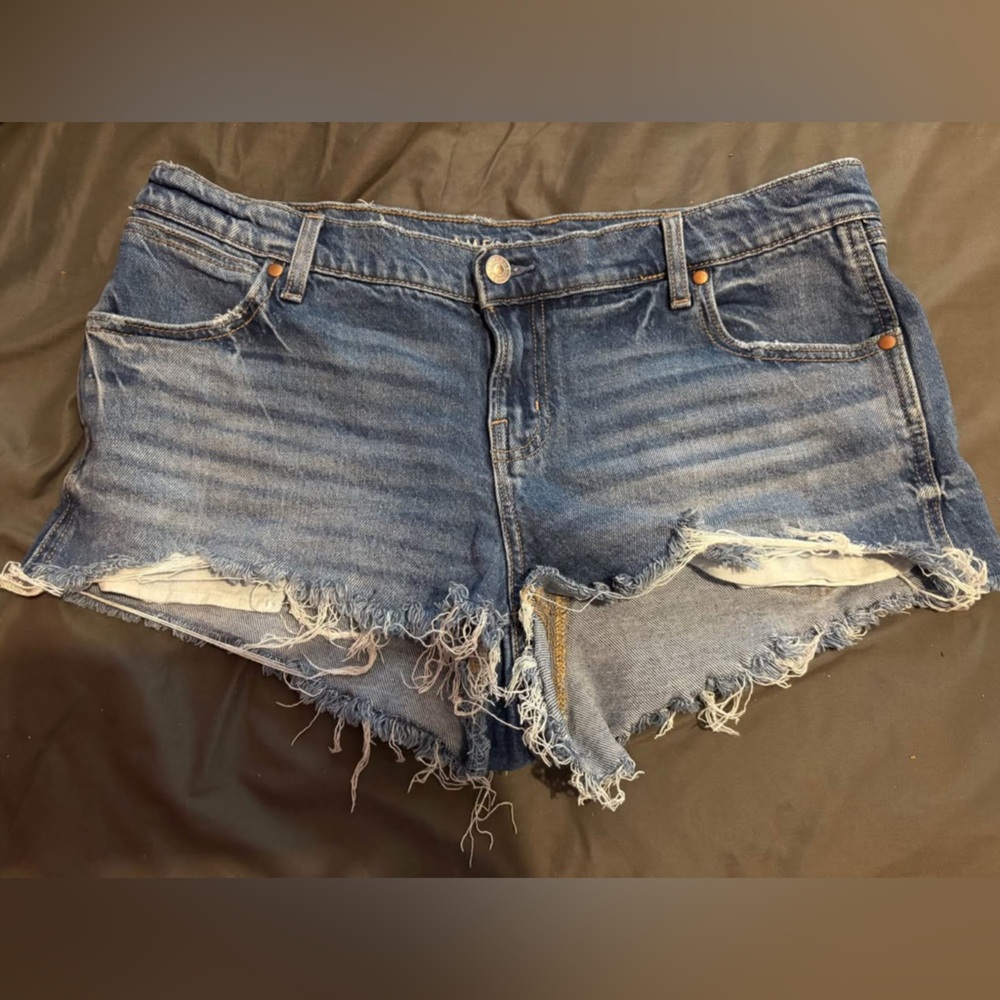 American Eagle Outfitters Blue Distressed Jean Shorts